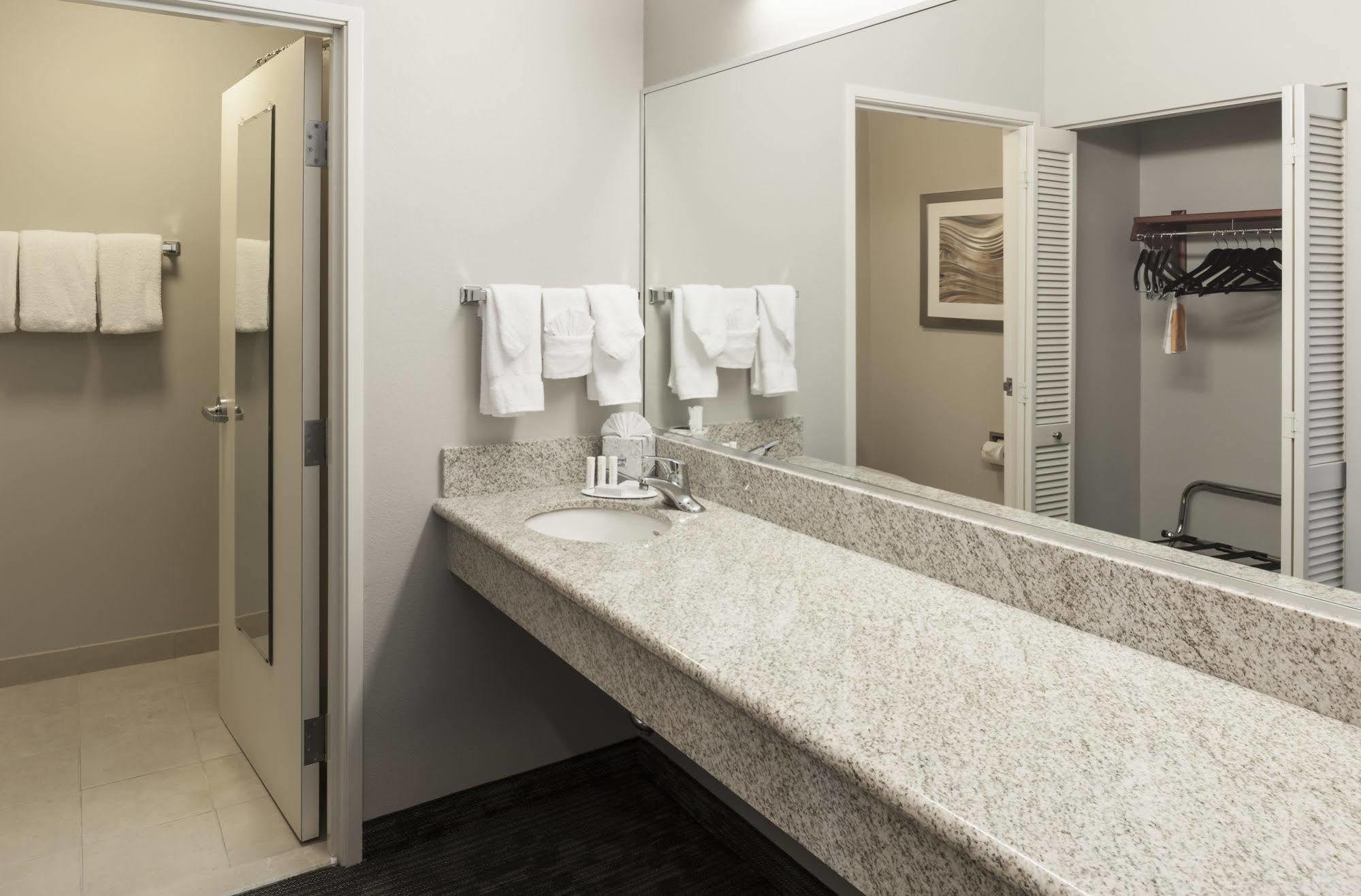 Hotel Courtyard By Marriott Brownsville