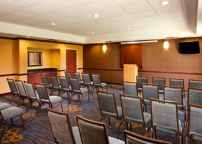 Courtyard By Marriott Brownsville