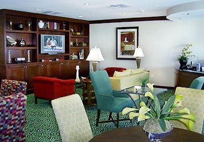 Courtyard By Marriott Hotel
